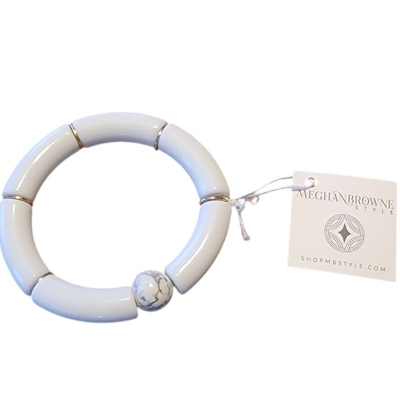 Meghan Browne Style Harry White Resin Beaded Chunky Stretch Bracelet - Picture 1 of 11